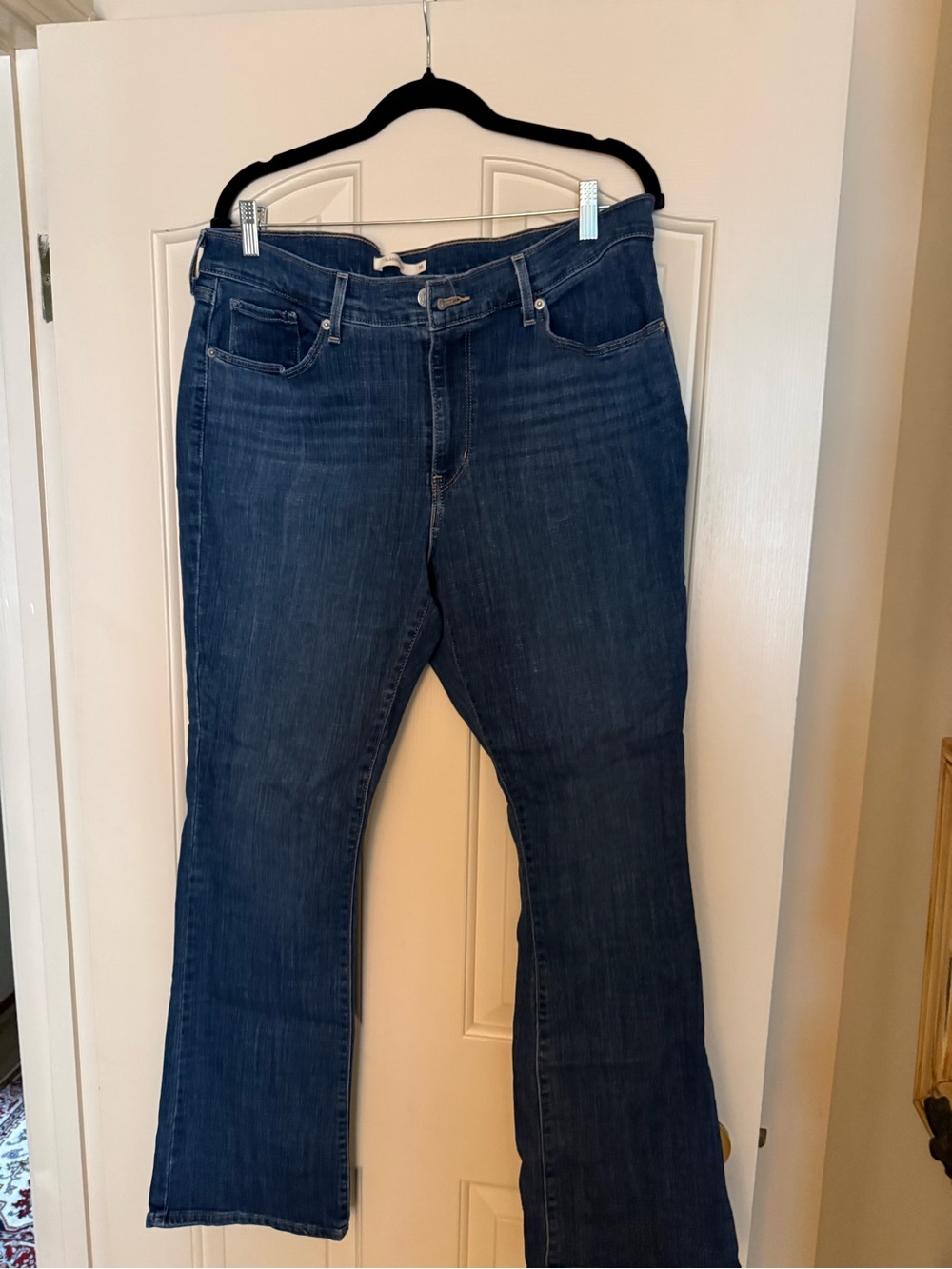 Levi’s Classic Dark Blue Women's Bootcut Jeans